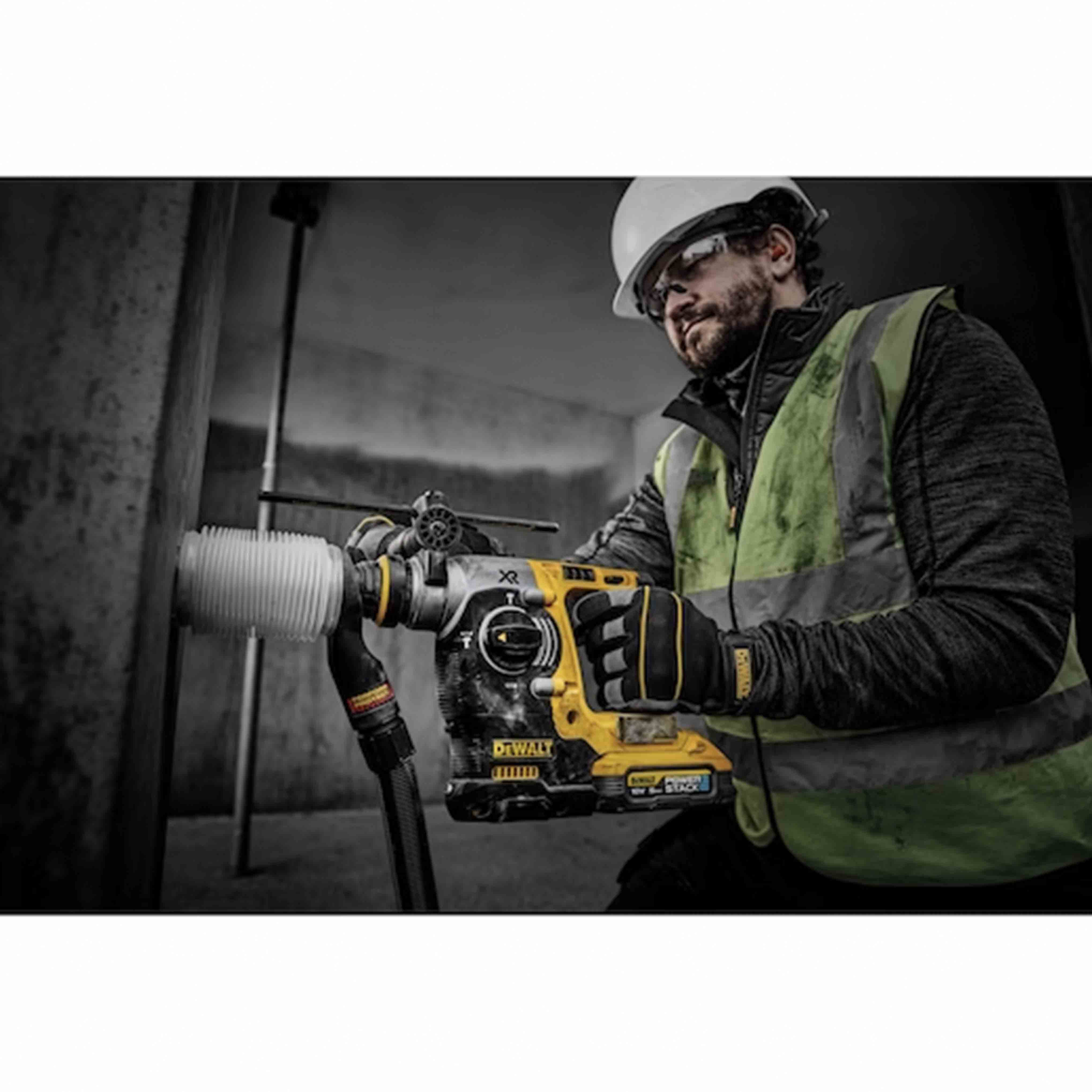 SDS-Plus Hammer Drill 18V BRUSHLESS Motor 2 POWERSTACK Batteries - 24mm in TSTACK CASE and ACCESSORIES - DeWALT - DCH273H2T-QW SDS-Plus Hammer Drill 18V BRUSHLESS Motor 2 POWERSTACK Batteries - 24mm in TSTACK CASE and ACCESSORIES - DeWALT - DCH273H2T-QW